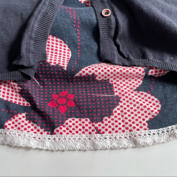 D.E.P.T scoop neck sweater size medium with button detail stretchy with lace - Picture 2 of 8